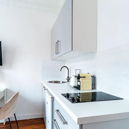 شقة Flat Next To Montparnasse Train Station - Iii باريس