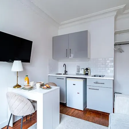 شقة Flat Next To Montparnasse Train Station - Iii