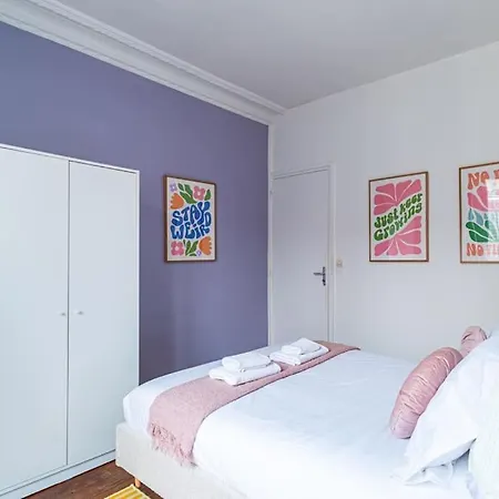 Flat Next To Montparnasse Train Station - Iii شقة
